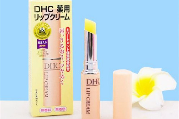 dhc唇膏用完了怎么把剩下的部分推出來(lái) dhc唇膏用完了怎么拆開(kāi)