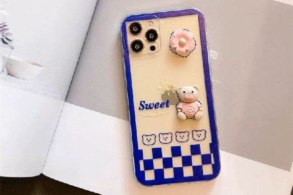 手機(jī)殼什么材質(zhì)的好 手機(jī)殼買硬的好還是軟的好