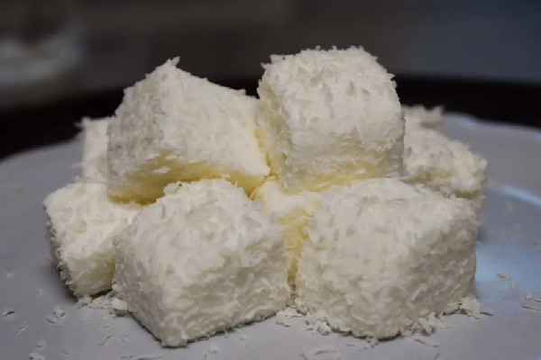 椰蓉怎么分辨好壞 椰蓉會氧化變黃嗎 椰蓉怎么分辨好壞 椰蓉會氧化變黃嗎