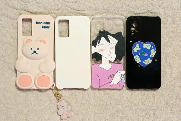 手機(jī)殼什么材質(zhì)的好 手機(jī)殼買硬的好還是軟的好