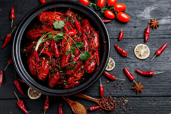 小龍蝦怎么煮才入味 小龍蝦煮出來肉質(zhì)松散是什么原因 小龍蝦怎么煮才入味 小龍蝦煮出來肉質(zhì)松散是什么原因