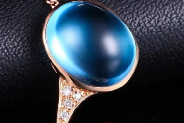 托帕石的顏色等級(jí) 托帕石買(mǎi)什么樣的好