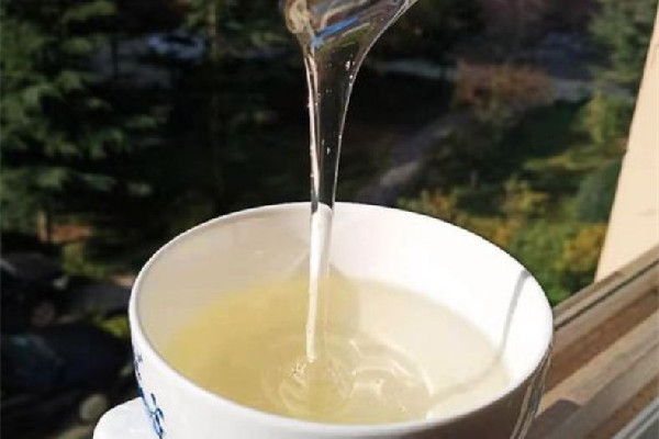 槐花蜜可以存放多長時(shí)間 槐花蜜放久了還能吃嗎