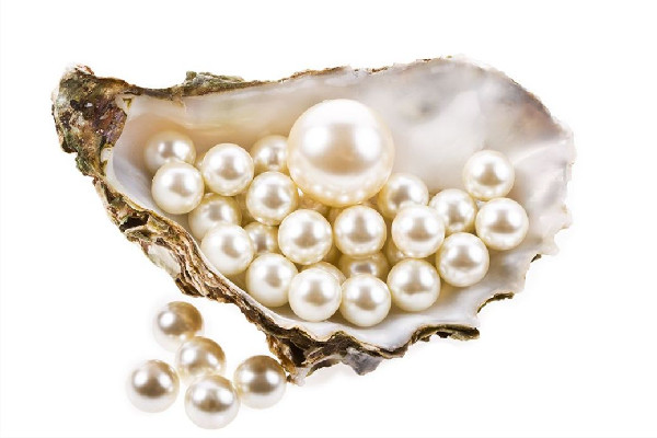珍珠有藍色的嗎 珍珠什么顏色的最值錢 珍珠有藍色的嗎 珍珠什么顏色的最值錢