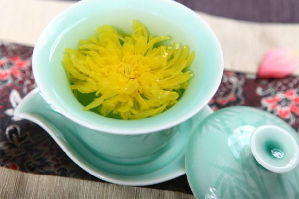 菊花茶有小黑蟲(chóng)怎么辦 菊花茶有蟲(chóng)子能喝嗎