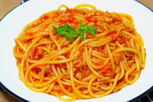 意大利面和米飯的熱量哪個熱量高 意大利面和和普通面區(qū)別 意大利面和米飯的熱量哪個熱量高 意大利面和和普通面區(qū)別