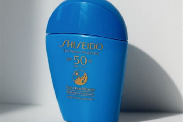 資生堂藍(lán)胖子怎么看生產(chǎn)日期 資生堂藍(lán)胖子放一年可以用嗎 資生堂藍(lán)胖子怎么看生產(chǎn)日期 資生堂藍(lán)胖子放一年可以用嗎