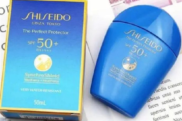 資生堂藍(lán)胖子有酒精嗎 資生堂藍(lán)胖子會過敏嗎