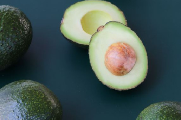 牛油果怎么看熟不熟 牛油果買(mǎi)什么樣的好