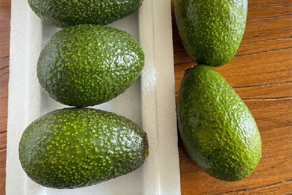 牛油果有豐胸效果嗎 牛油果對(duì)卵巢子宮有好處嗎