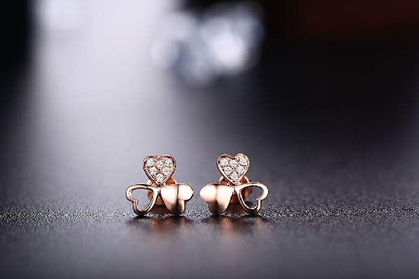 k金會氧化變黑嗎 k金會生銹嗎 k金會氧化變黑嗎 k金會生銹嗎