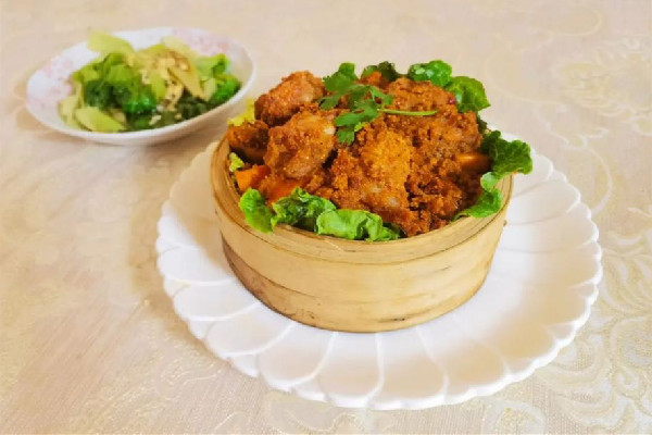 粉蒸排骨用什么排骨好 粉蒸排骨用焯水嗎 粉蒸排骨用什么排骨好 粉蒸排骨用焯水嗎