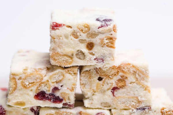 雪花酥會越放越硬嗎 雪花酥怎么做才會松軟 雪花酥會越放越硬嗎 雪花酥怎么做才會松軟