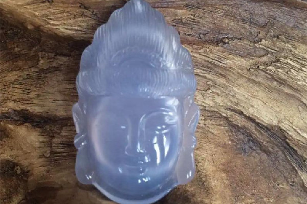 藍玉髓一般是多少錢 藍玉髓有收藏價值嗎 藍玉髓一般是多少錢 藍玉髓有收藏價值嗎